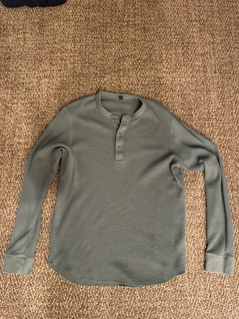 Uniqlo Men's Waffle Henley Long Sleeve - Olive